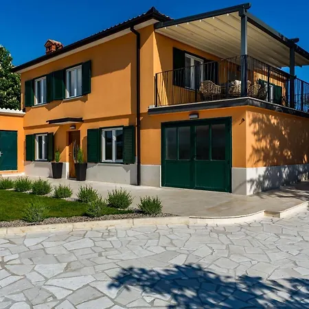 Calla Villa *