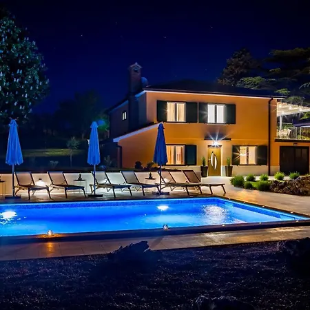 Calla Villa